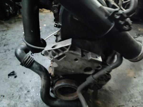 MOTEUR VW 1.9TDI - Vue 3